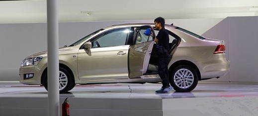 上海大众新桑塔纳展车曝光