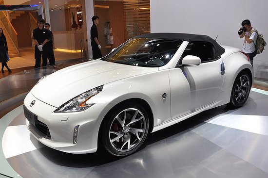 日产370Z