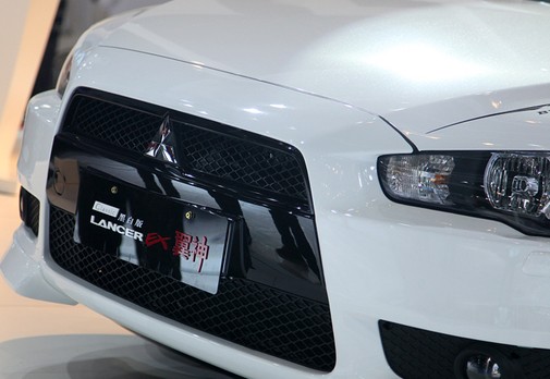 翼神黑白版正式上市 翼神黑白版正式上市