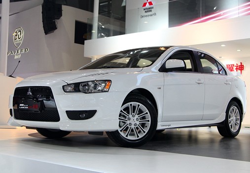 翼神黑白版正式上市 翼神黑白版正式上市