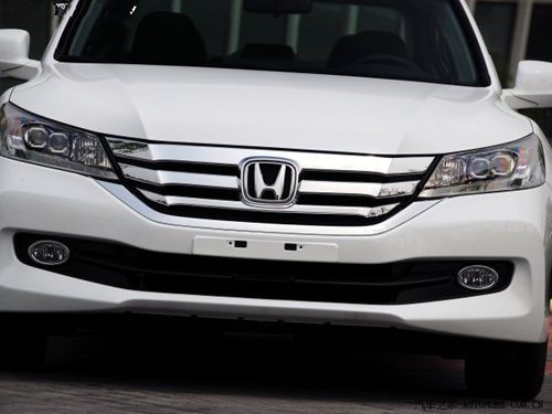 第九代雅阁.jpg 第九代雅阁.jpg