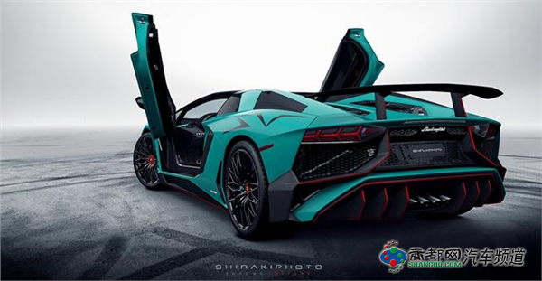 兰博基尼Aventador SV敞篷版曝光 限量发售