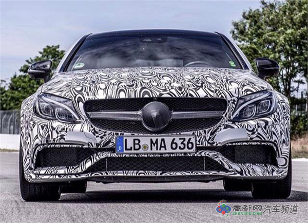 奔驰新AMG C63 Coupe本月发布 搭两种动力