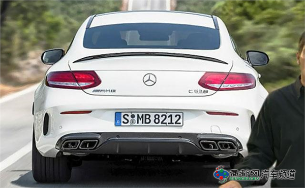 奔驰新一代AMG C63 Coupe曝光 性能味很足