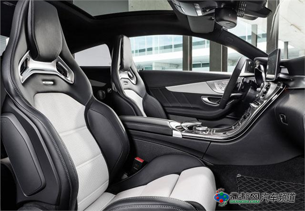 奔驰新AMG C63 Coupe官图 最高输出510Ps