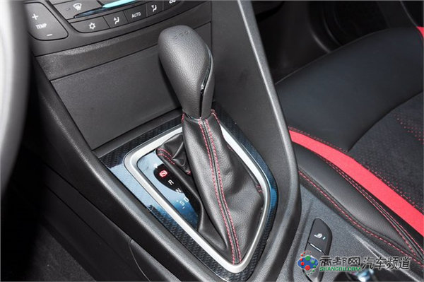 别克 英朗GT 2015款 18T DCT运动旗舰型