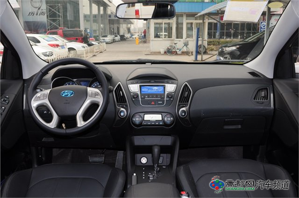 北京现代ix35 2015款 2.0L AT两驱智能型（国V）