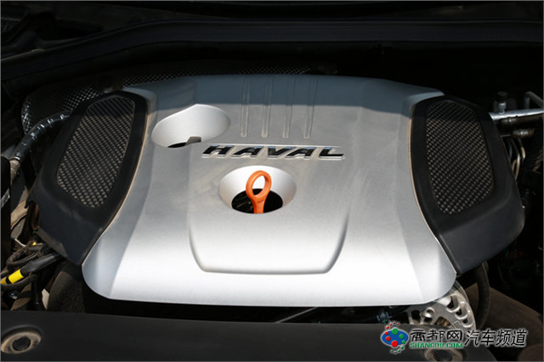 哈弗H8  2015款 2.0T AT两驱豪华型