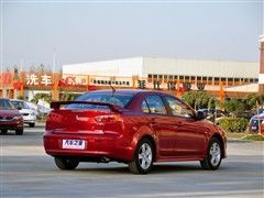 汽车之家 东南汽车 三菱翼神 2010款 2.0l 运动版旗舰型cvt