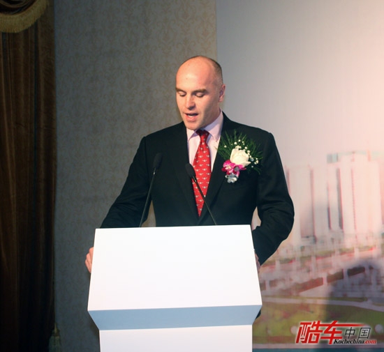 宾利郑州盛大开业 英伦豪车入驻中原