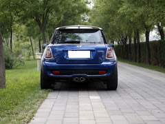 情人节的私密空间!6款适合车床族的车型