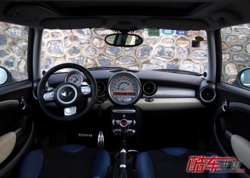 情人节的私密空间!6款适合车床族的车型