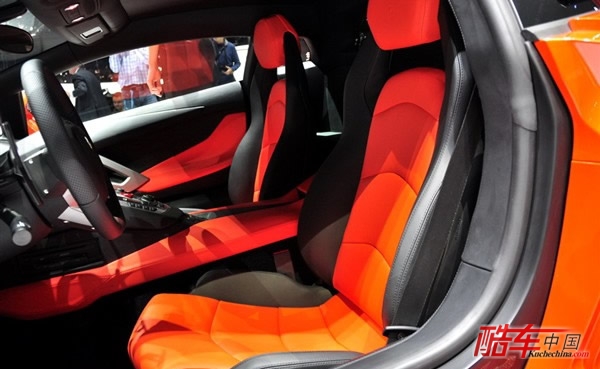 2011日内瓦车展_L 兰博基尼_A Aventador