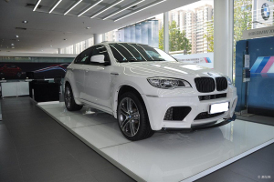 X6 M2013款 4.4L V8