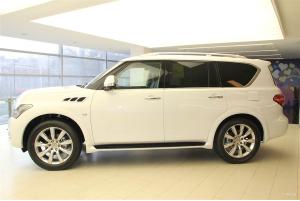 QX802013款 5.6L 手自一体 