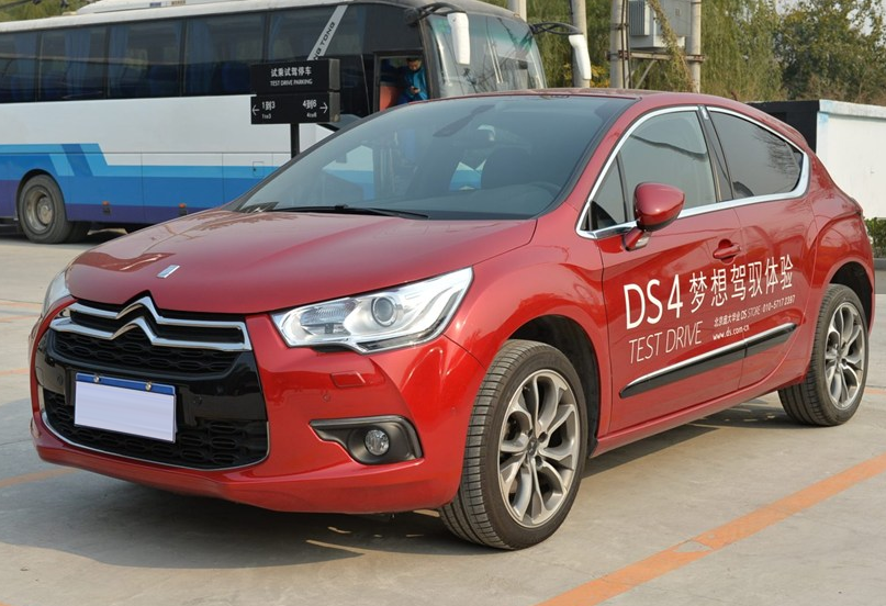 DS4(进口)2012款 1.6T 手自一体 风尚版 