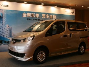 NV200 外观