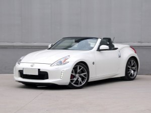 日产370Z