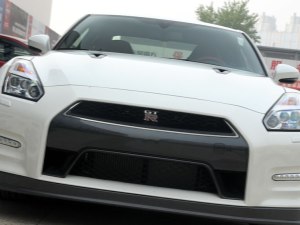 日产GT-R