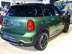 MINI COUNTRYMAN