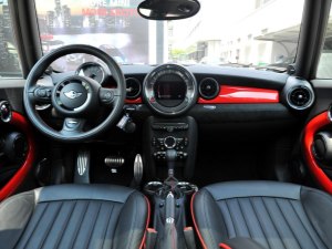 MINI JCW