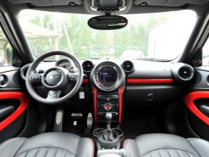 MINI PACEMAN JCW