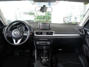 Mazda3 Axela昂克赛拉三厢